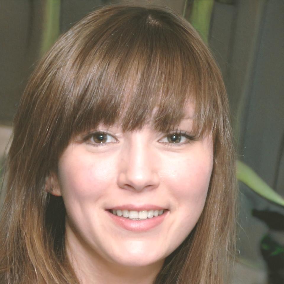 Astrid Lindberg, Lead Financial Educator